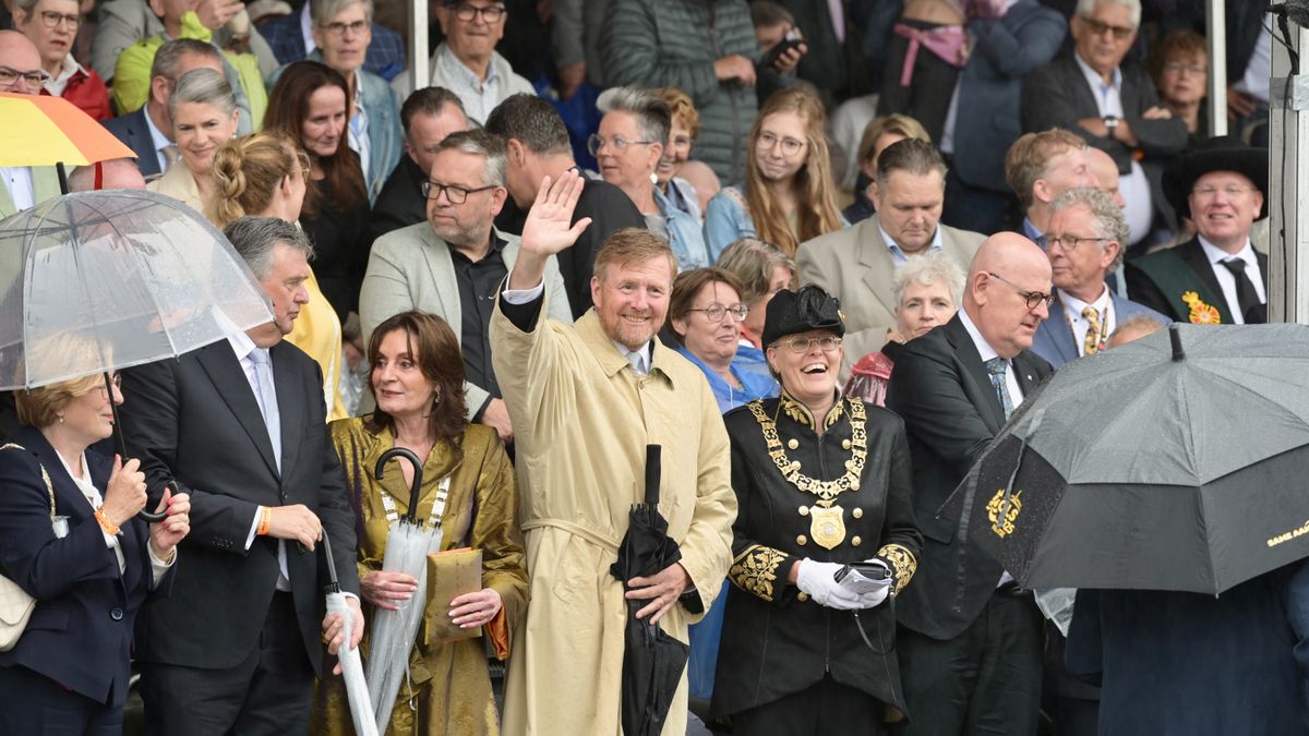 LIVE: Koning Willem-Alexander lost openingsschot OLS