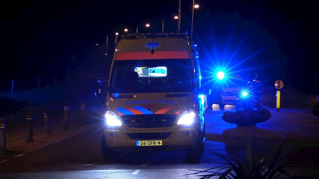 Dronken automobilist naar het ziekenhuis na aanrijding in Ootmarsum