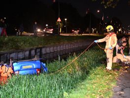 112-nieuws | Auto op z'n kop in het water - Man loopt naakt rond bij basisschool