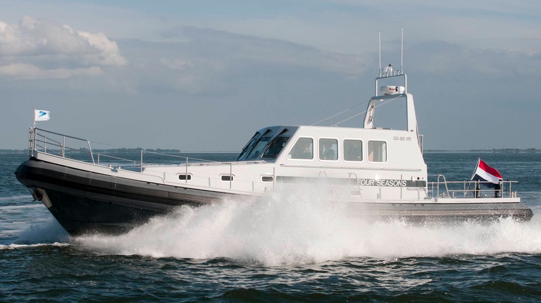 De boot waarmee de broers op avontuur gaan (Rechten: Edzard Braam)