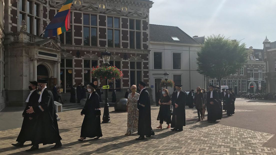 Een foto van de opening van het academisch jaar 2021