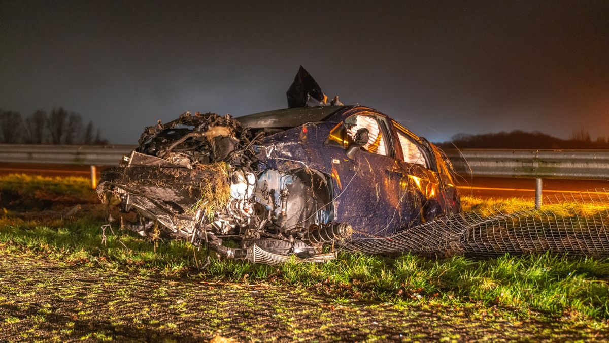 Automobilist gewond bij ongeluk op A6 bij Sint Nicolaasga