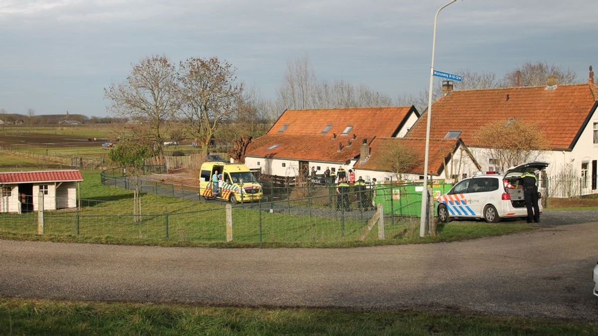 Jongen valt van dak in Appeltern als de politie hem er vanaf probeert te praten