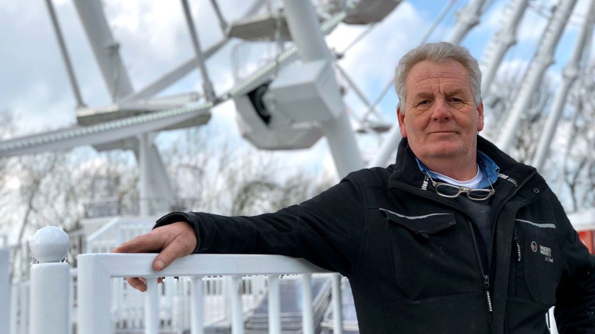 Reuzenradbouwer komt van koude kermis thuis door coronamaatregelen