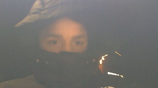 83-jarige hangt twee uur aan de lijn, nepagent gaat er met 10 gouden ringen vandoor