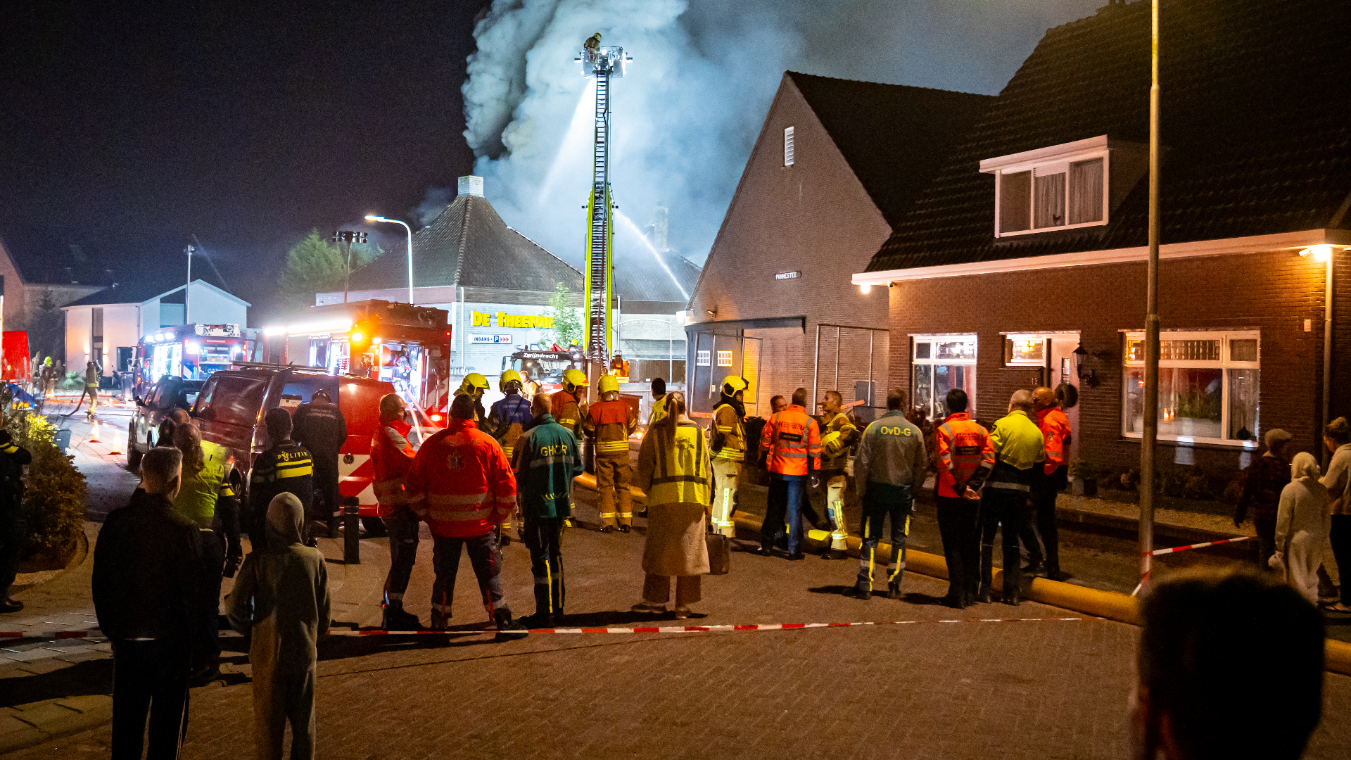 Veel mensen hebben hun jeugdherinneringen in brand zien staan.