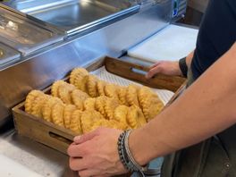 Zoetermeerse lunchroom pikt graantje mee van 'brugtoerisme': speciale actie voor toeschouwers