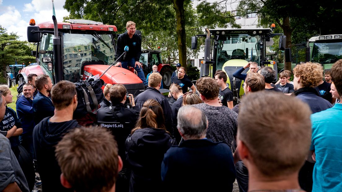 Het protest vrijdag bij het CBL.
