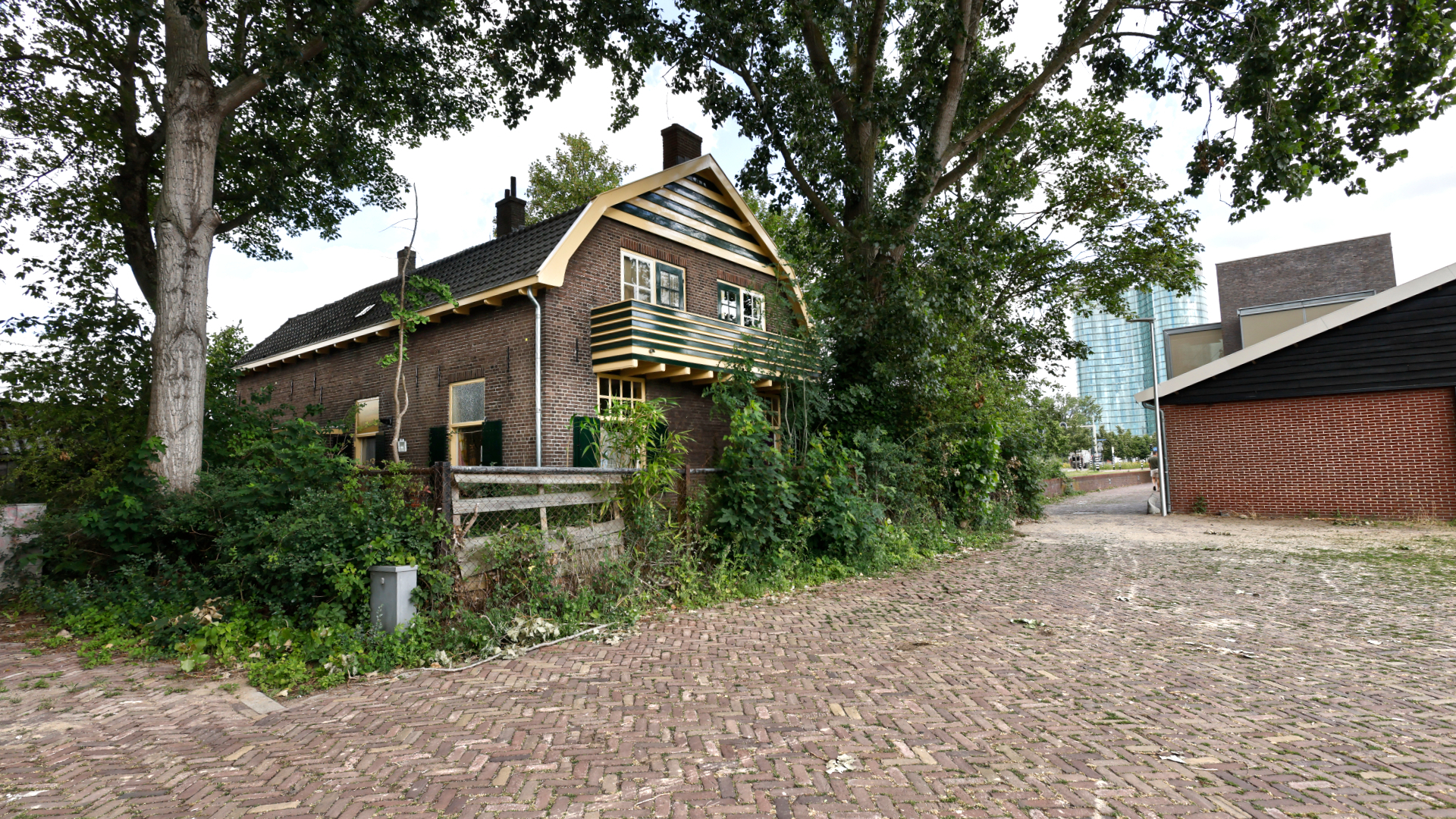 Verwaarloosde Huisje van Mien wordt stadsherberg