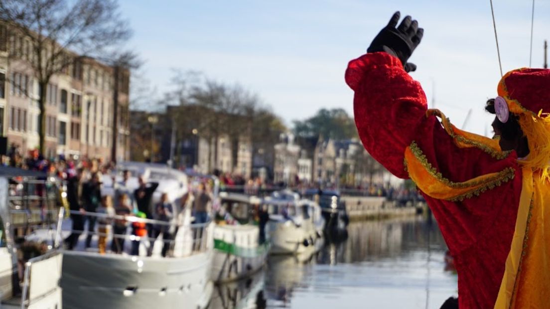 Intocht Sinterklaas in de Eemhaven in 2022.