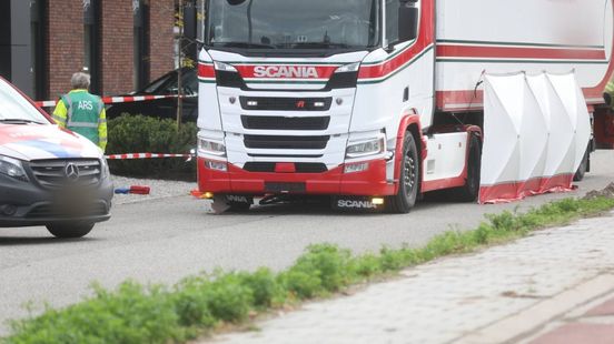 Fietser overleden na aanrijding met vrachtwagen