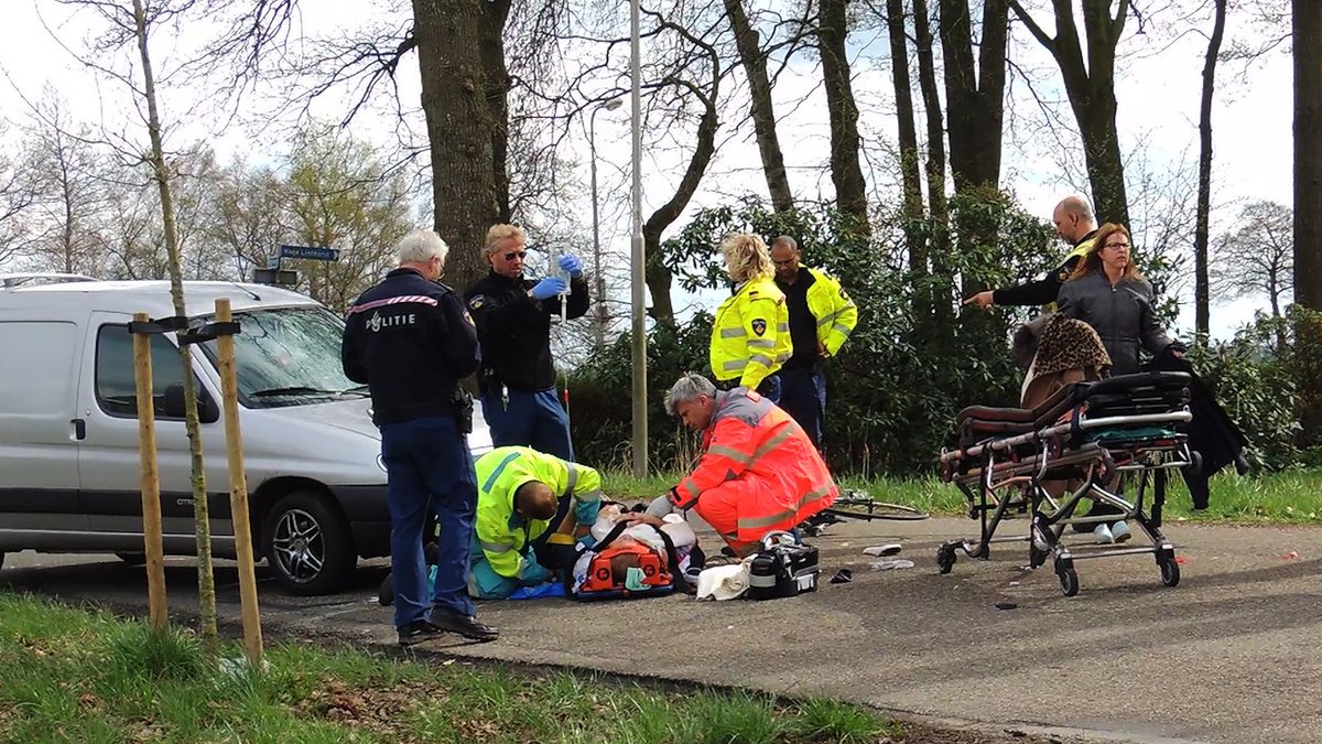 Fietser gewond bij ongeluk in Koekange