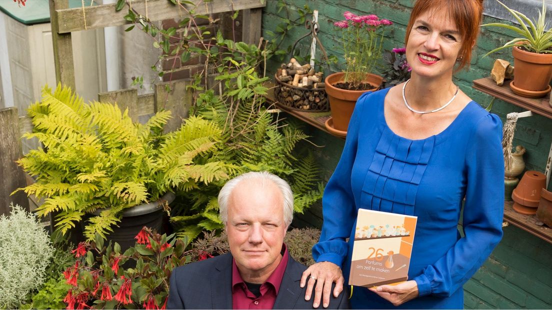 De schrijvers Jan Meutgeert en Alma Lanjouw