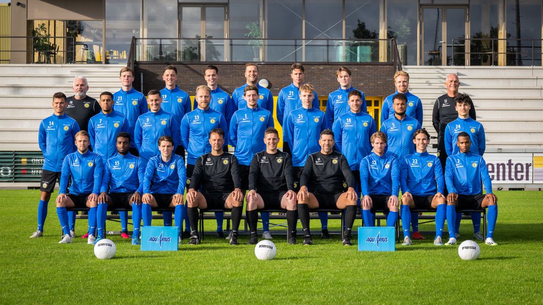 Elftalfoto van FC Lisse