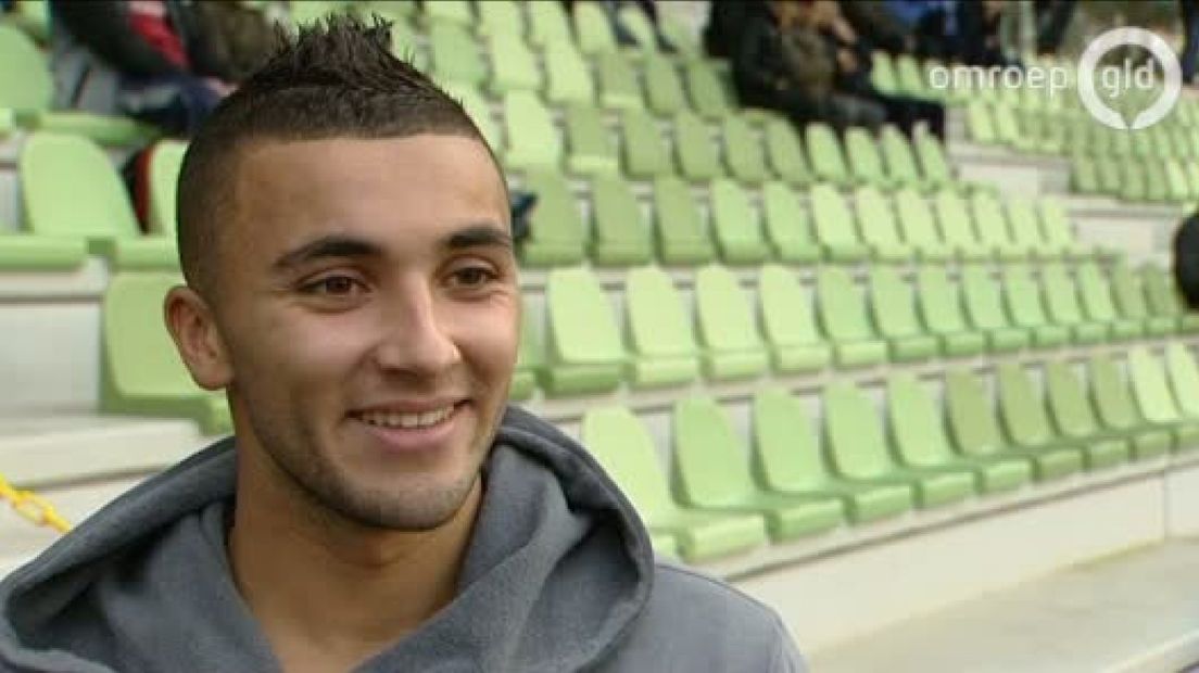 Zakaria Labyad in basis Vitesse tegen Ajax
