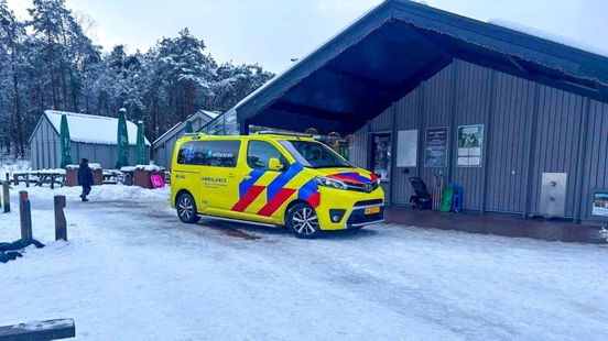 Zelf een skischans maken • Vitesse-sneeuwpoppen populair