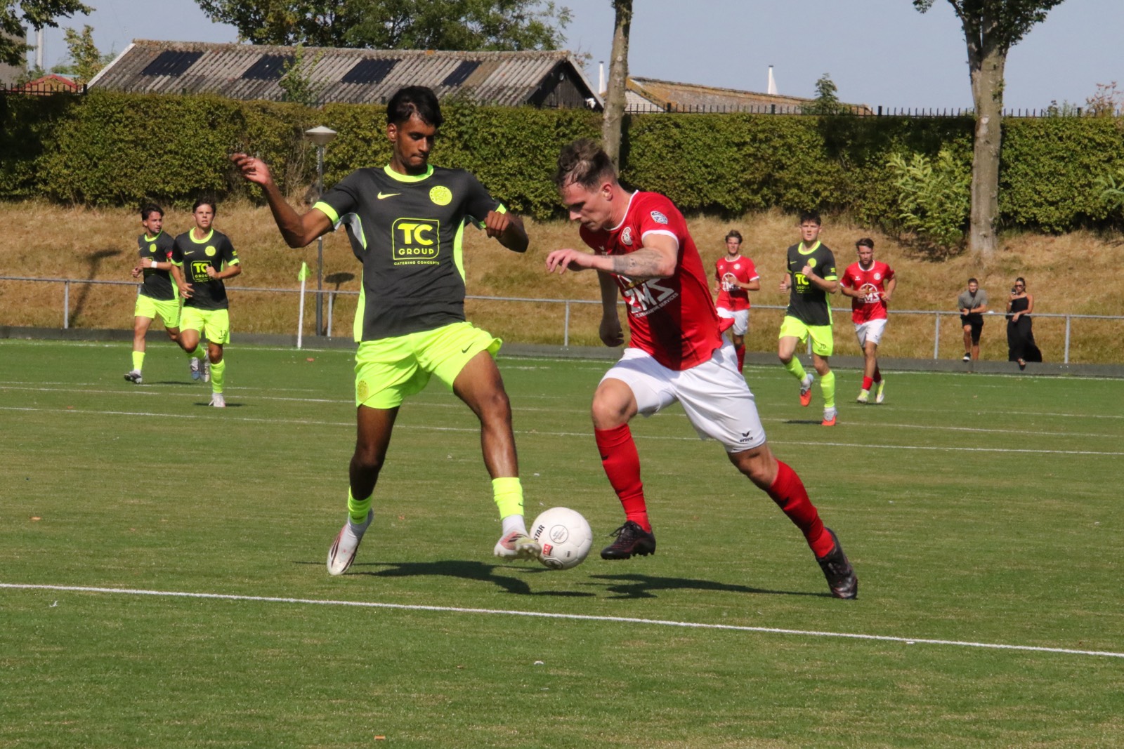 GOES gaat onderuit tegen tweededivisionist IJsselmeervogels en ziet drie spelers geblesseerd uitvallen