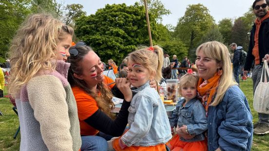 LIVE | Gezellige drukte op kleedjesmarkten