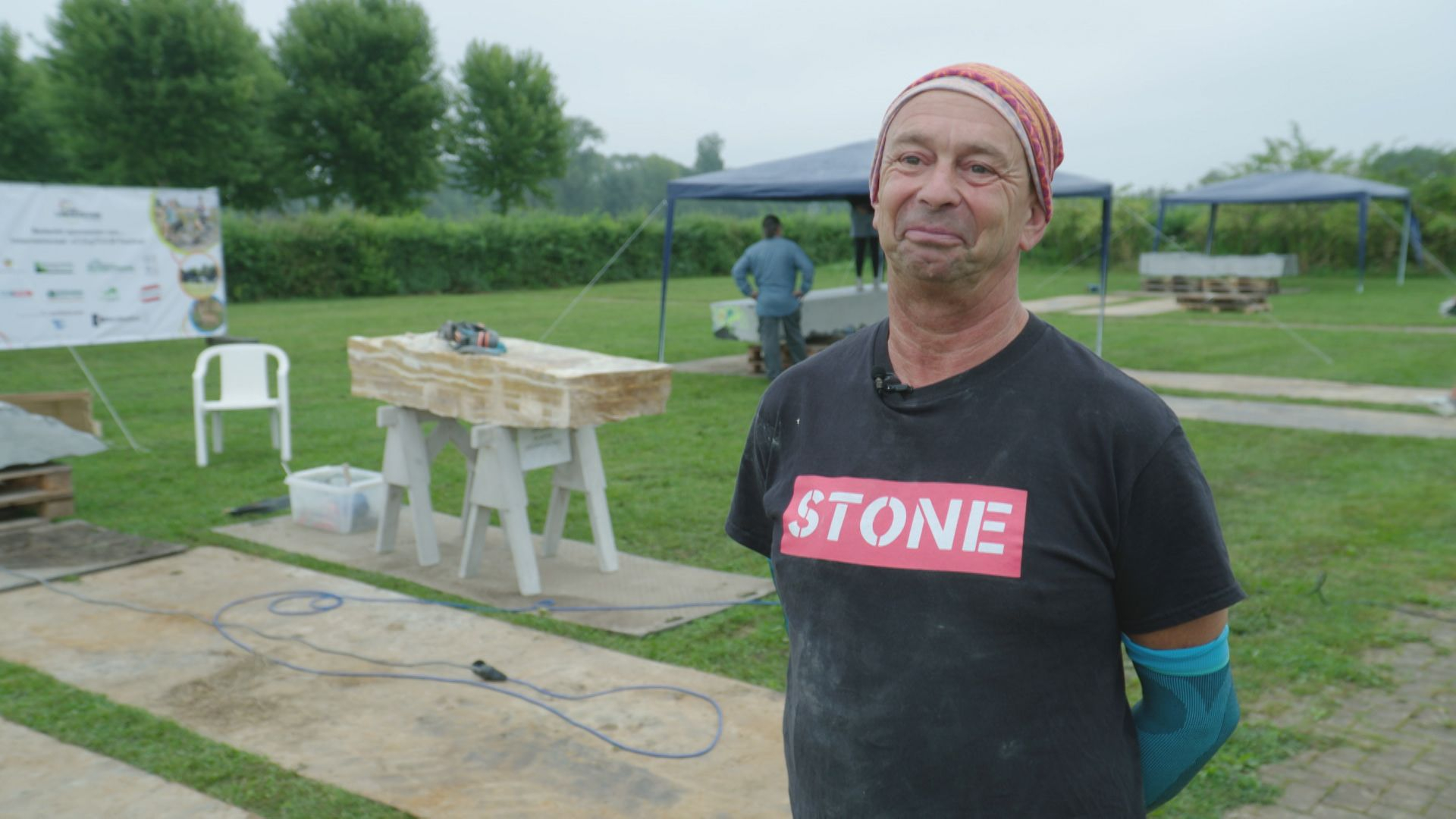 Kunstenaar Jorg herdenkt overleden broer op bijzondere manier