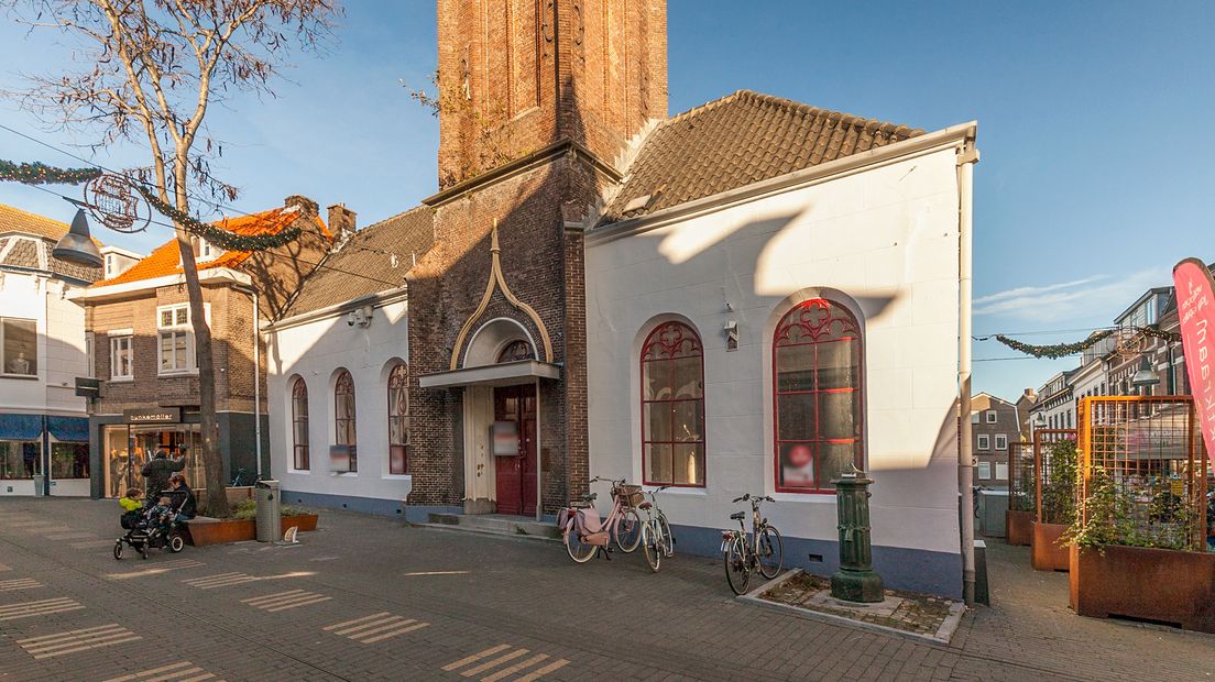Veiling oude stadhuis Terneuzen een succes