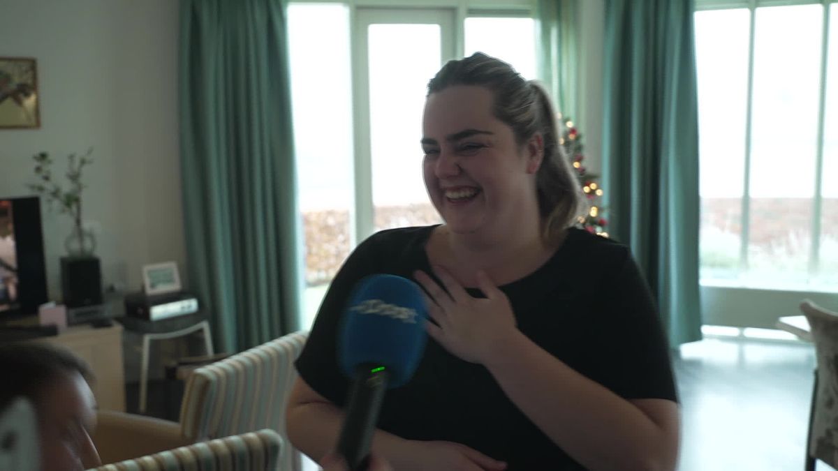 VIDEO: Oh Denneboom: woongemeenschap in Bergentheim verrast met nieuwe kerstboom