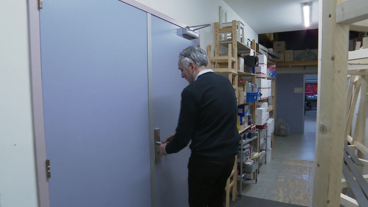 Conservator Kamp Westerbork nog tot z'n pensioen bezig met archief digitaliseren