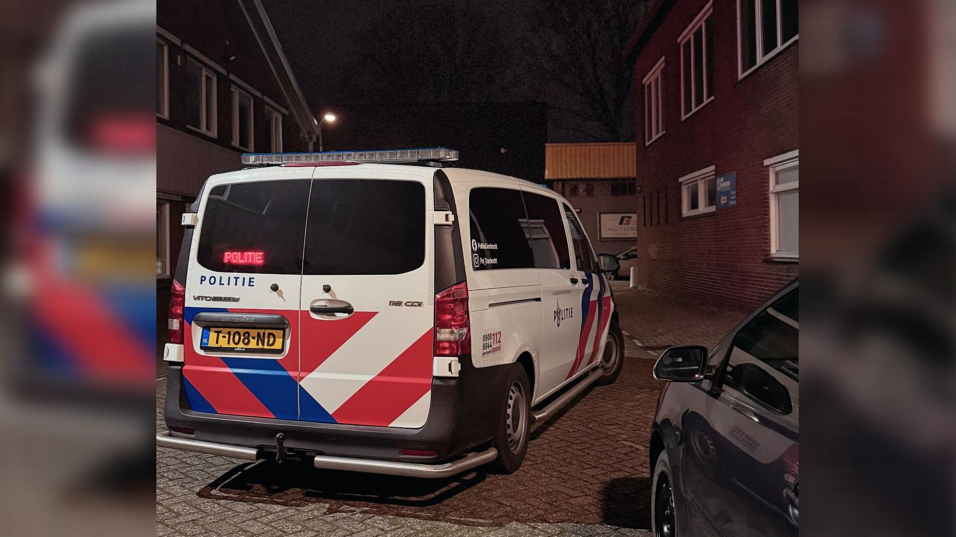 De politie kon de dronken automobilist op tijd aan de kant van de weg zetten