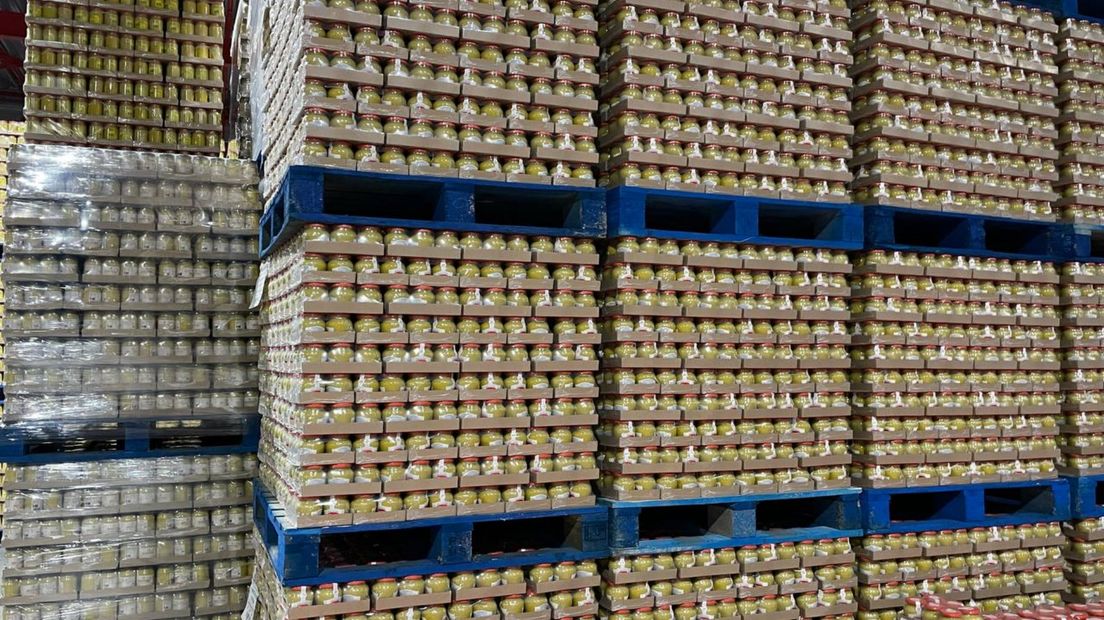 Heel veel potjes mosterd