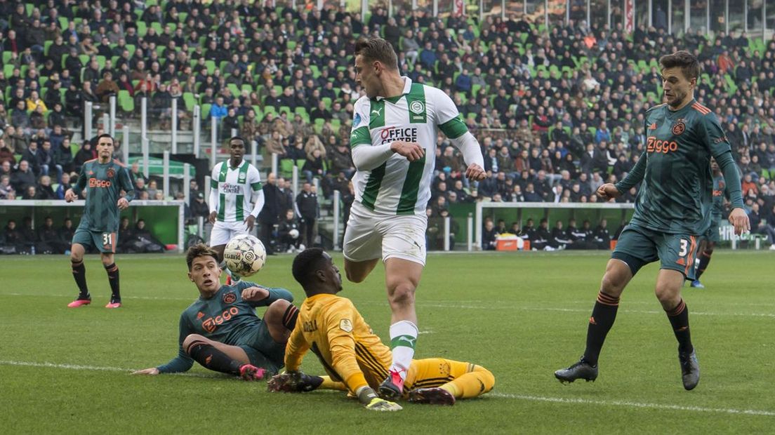 Kaj Sierhuis maakt de 1-0 tegen Ajax, afgelopen zondag