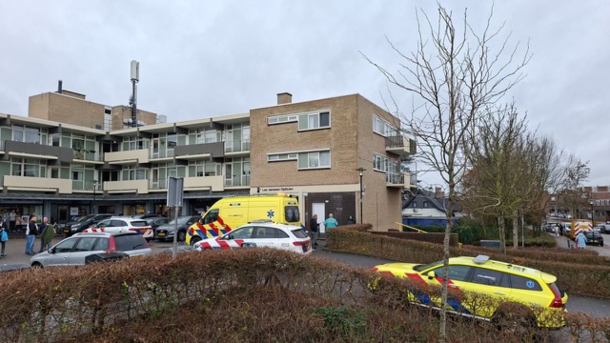 Vechtpartij op straat in Venlo: slachtoffer per ambulance naar ziekenhuis