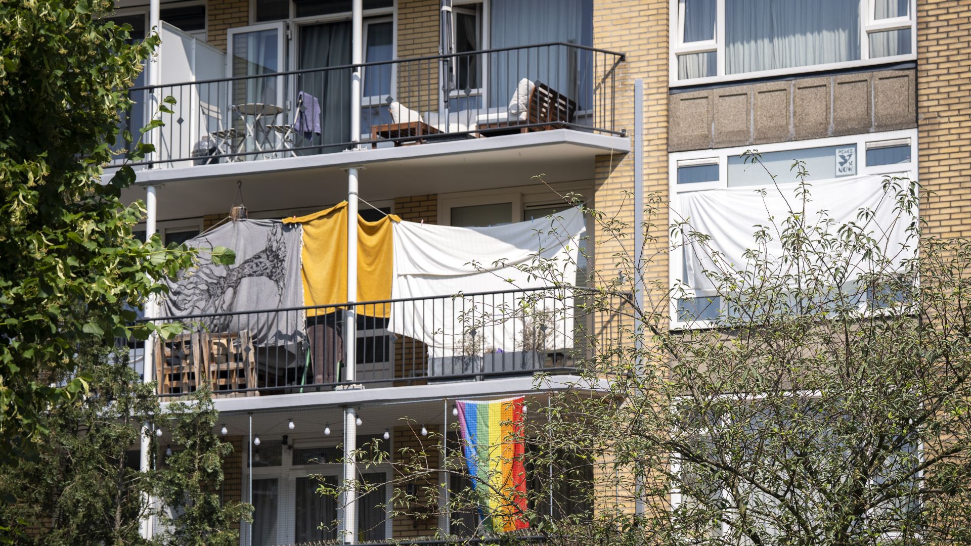 Oproep tot actie tegen snikhete woningen in Houten