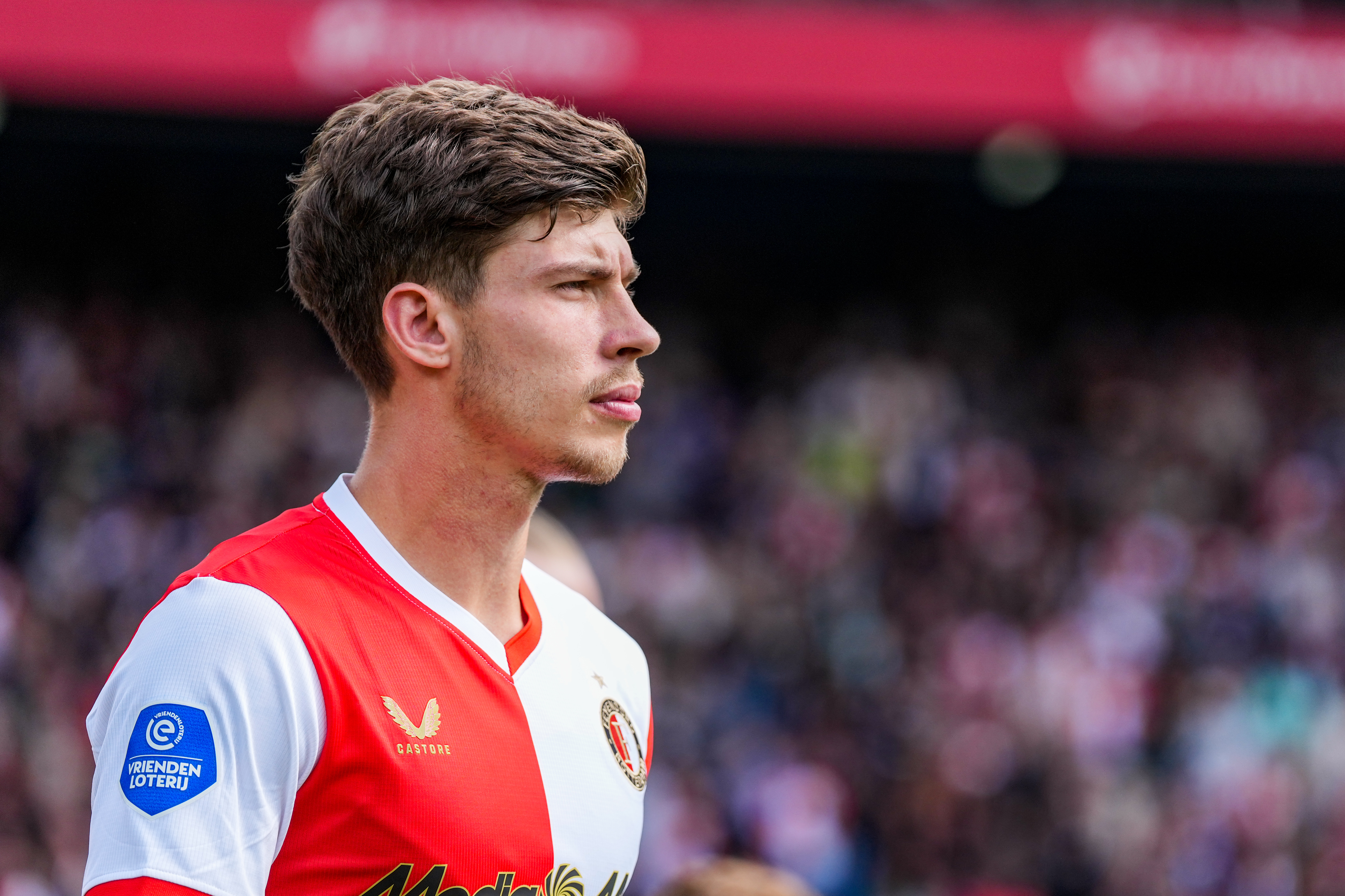 Jordan Bos tijdens de wedstrijd van Feyenoord tegen Wolfsburg