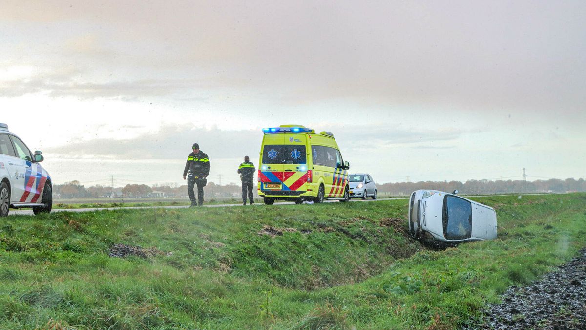 Gewonde bij ongeluk Nieuw-Weerdinge tijdens sneeuwbui