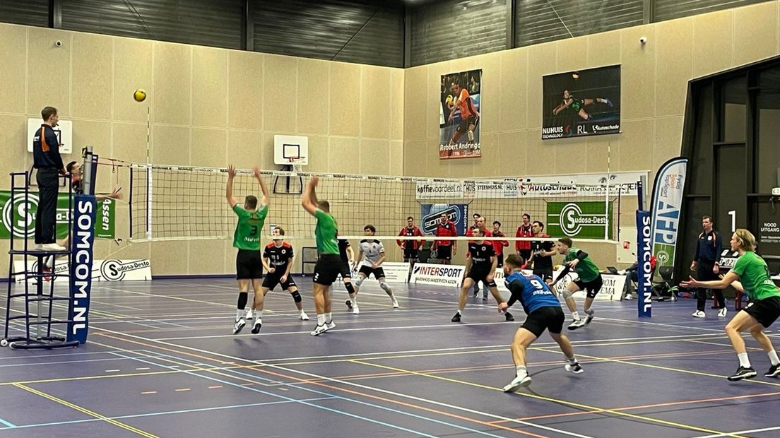 De volleybalheren van Sudosa-Desto