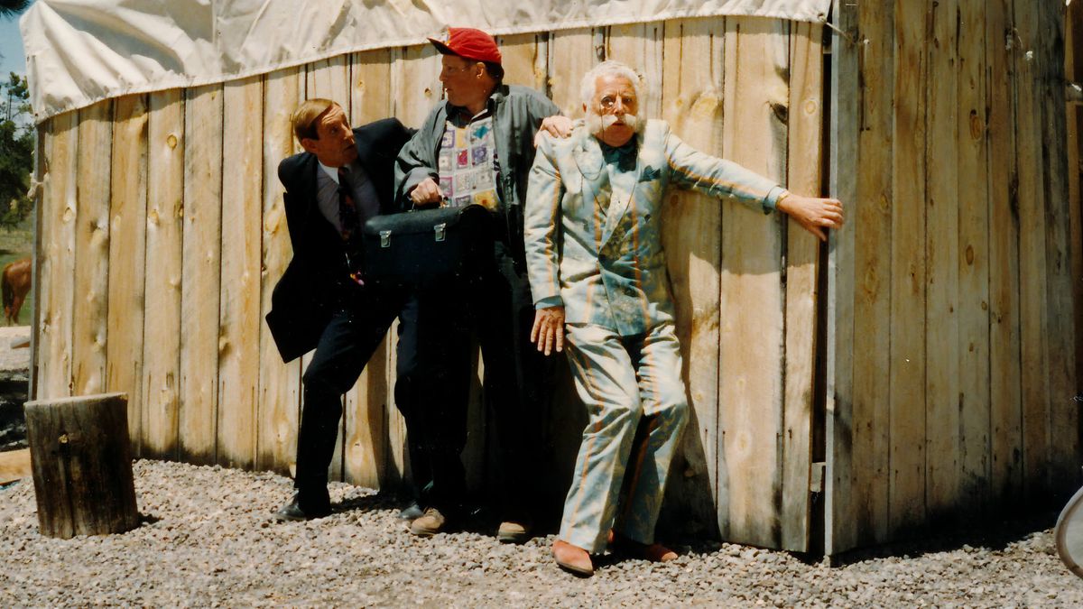 Handige Harry en B100 over Paul van Gorcum als baron: 'Hij heeft hem tot een icoon gemaakt'