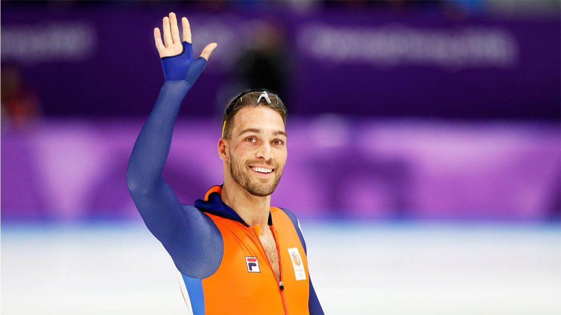 Kjeld Nuis na zijn winnende rit op de olympische 1500 meter. 