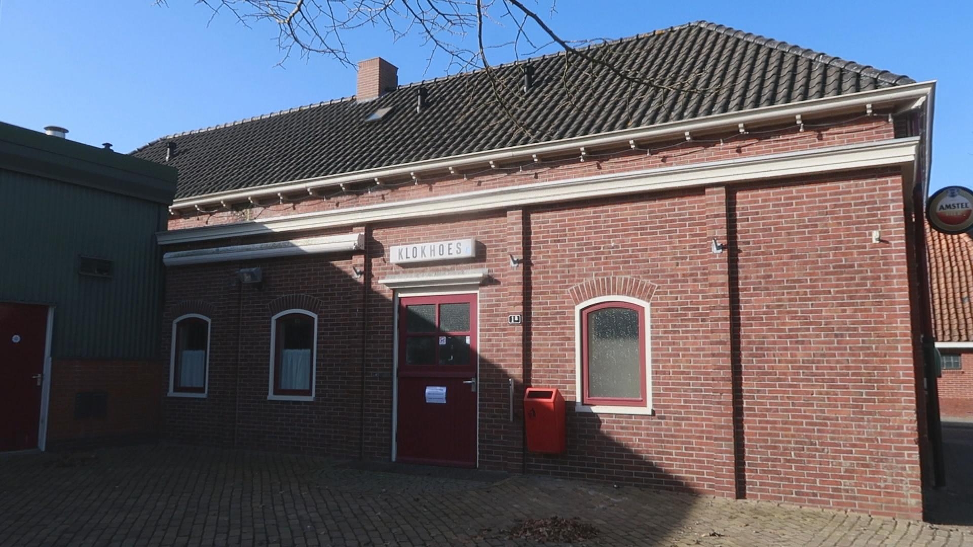 Inloopbijeenkomst na aardbeving in Zandeweer, met burgemeester en regeringscommissaris (update)