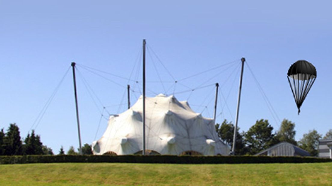 Bij het Bevrijdingsmuseum in Groesbeek zijn al tientallen kledingstukken binnengekomen uit de oorlogsjaren en de wederopbouw.