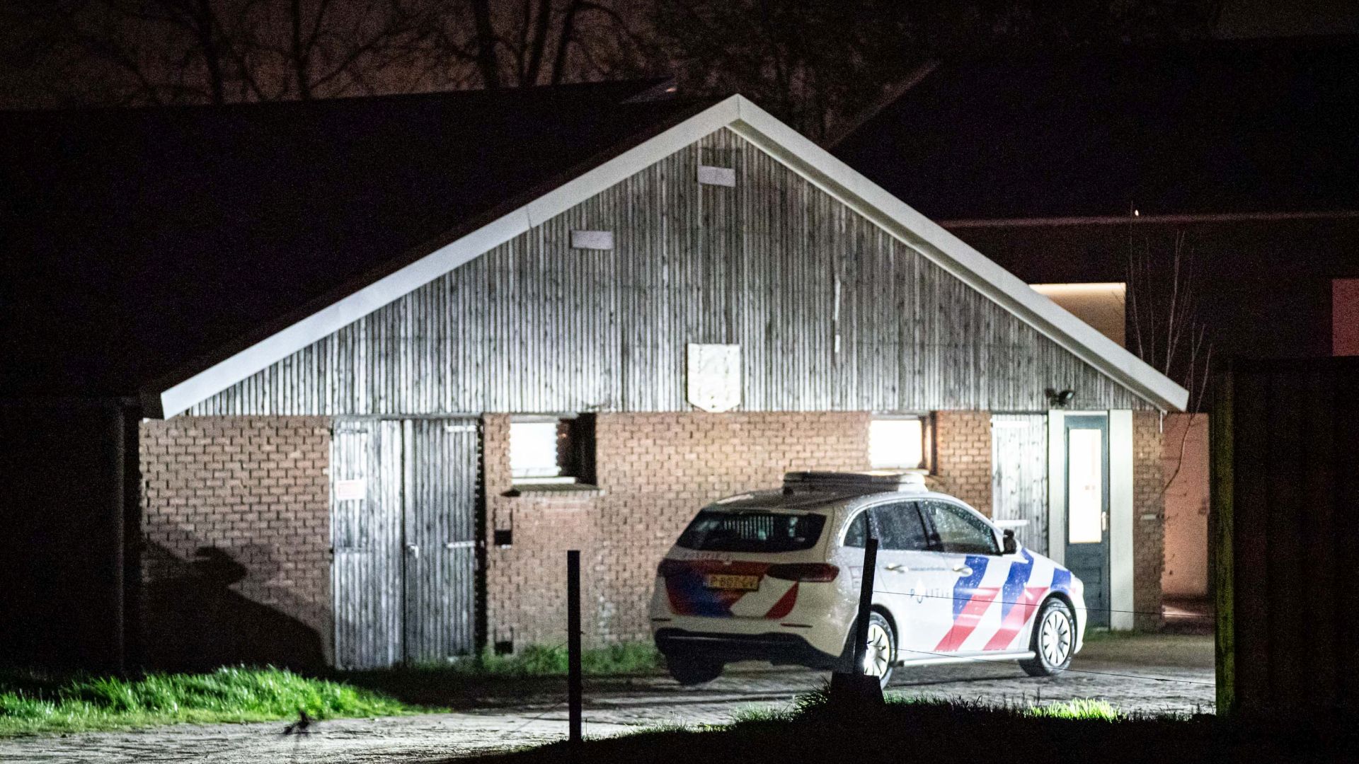 112-nieuws: Anonieme tip leidt naar drugslab Schalkwijk | Houtenaar vast voor bedreigen burgemeester