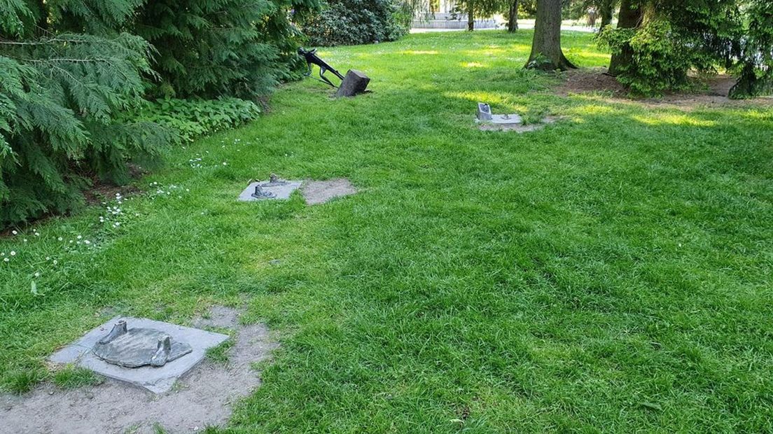 Het resultaat van de diefstal en vernieling in Apeldoorn.