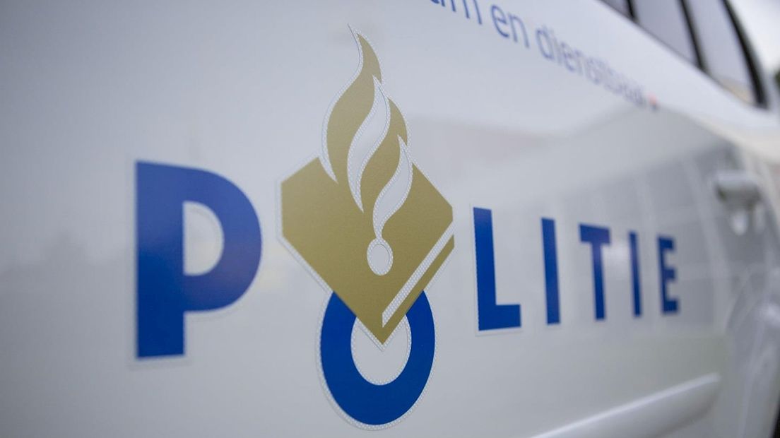 Politie zoekt getuigen inbraak