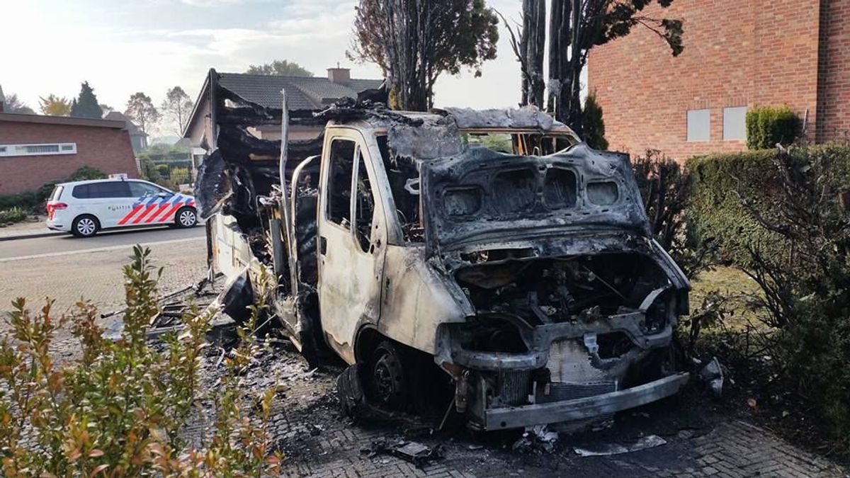 Uitgebrande camper Ulestraten mogelijk aangestoken