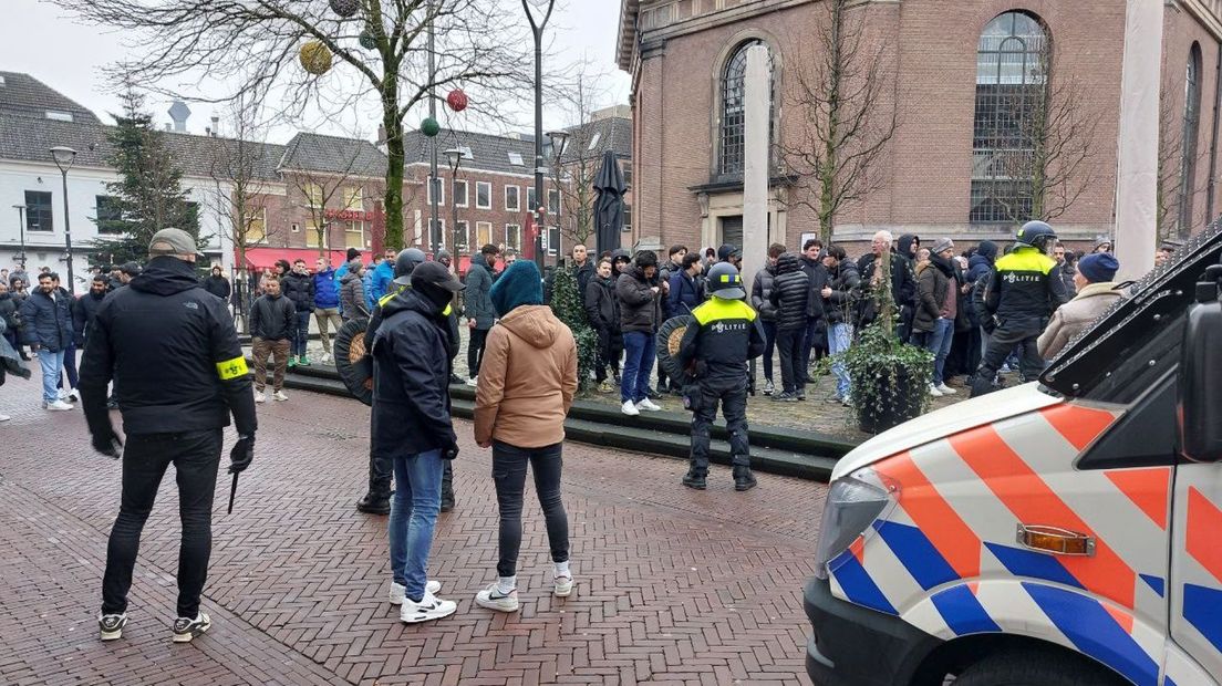 Een koranverbranding van Pegida in Arnhem liep uit op rellen.