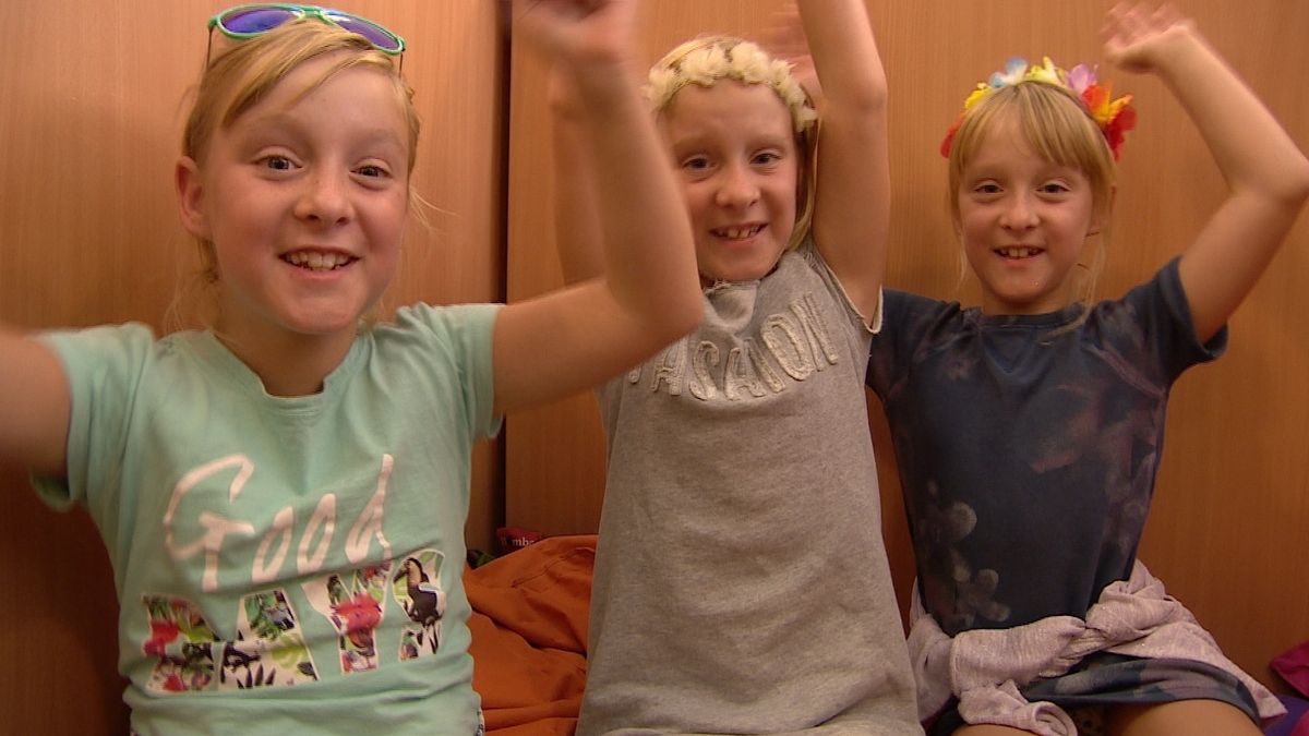 Drieling heeft het reuze naar hun zin (video)