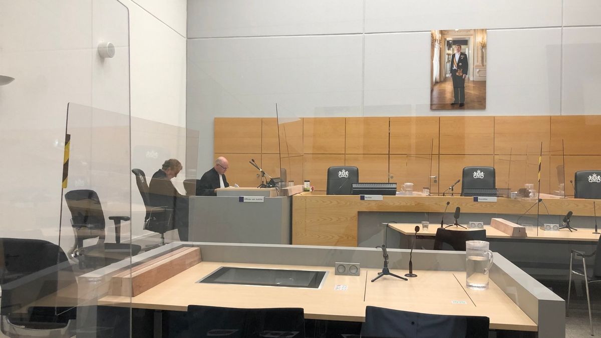 Man uit Oosterzee krijgt werkstraf voor mishandeling vriendin