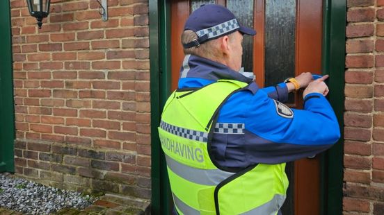 Burgemeester sluit woning wegens drugs- en wapenhandel