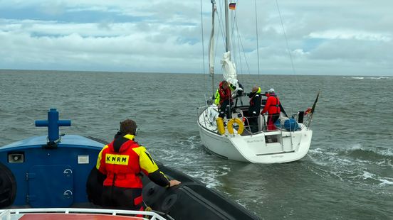 112-nieuws vrijdag 31 juli: KNRM helpt zeiljacht dat dreigde vast te lopen