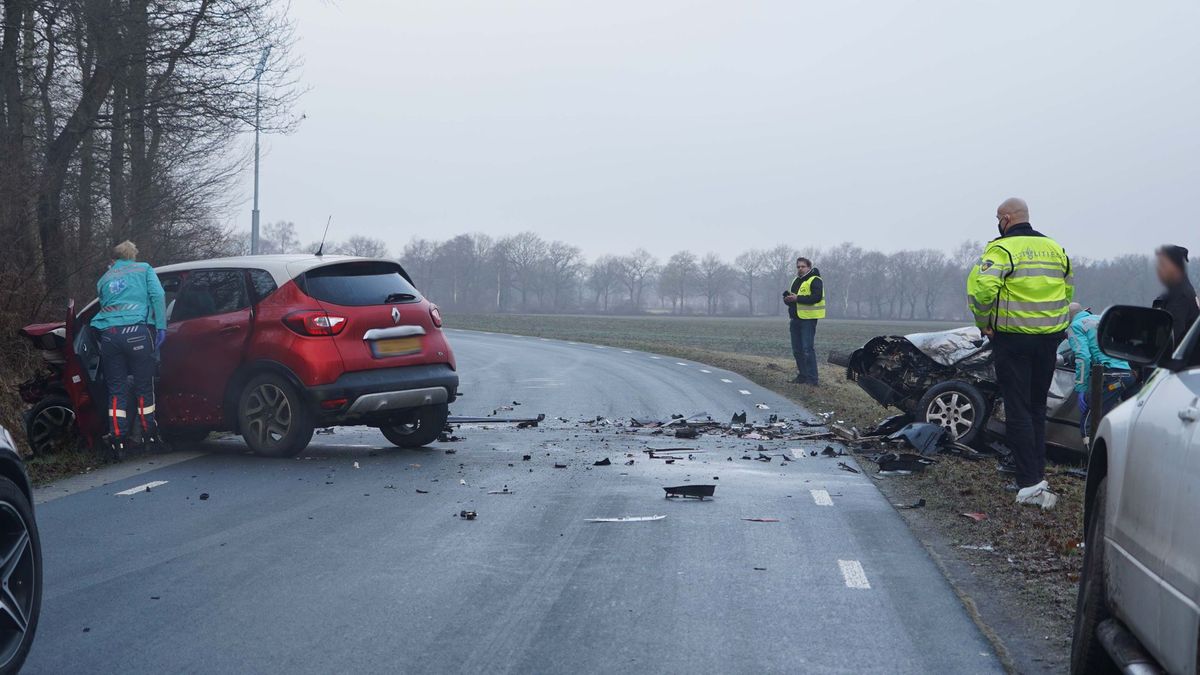 Auto-ongelukken door gladheid in Noordscheschut, Zeijen en Gasteren