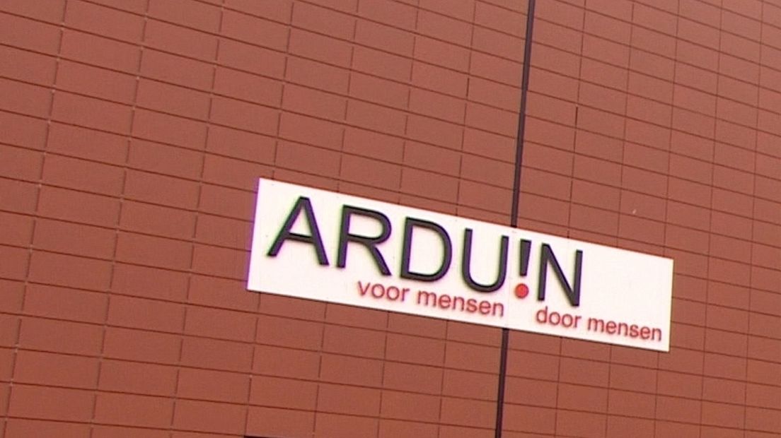 Logo van Arduin op gevel van locatie in Middelburg
