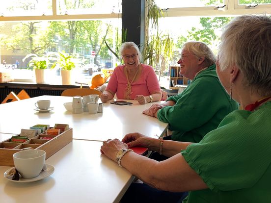 Toekomstgerichte ouderen: 'We willen mentaal uitgedaagd worden om lang gezond te blijven'